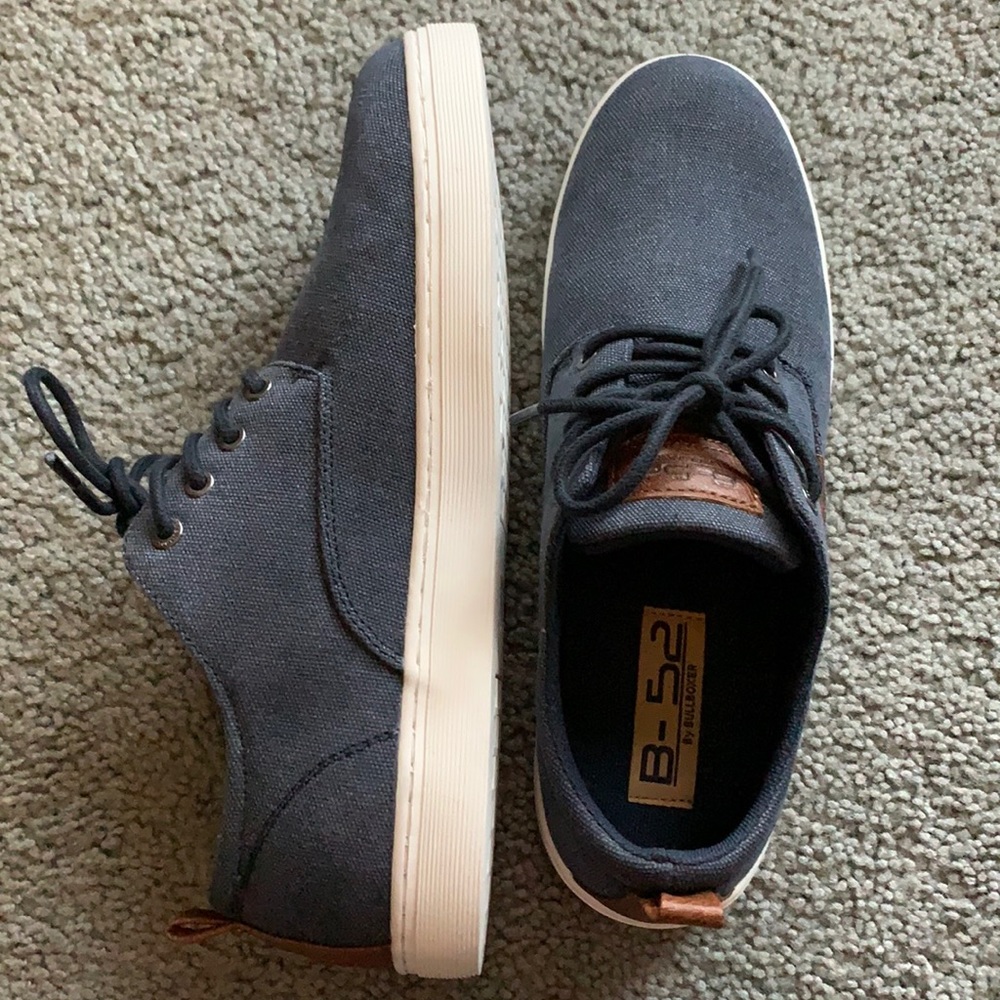 B-52 Sneakers